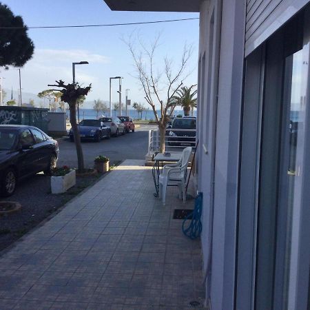Seaside Studio 2 กาลามาตา ภายนอก รูปภาพ